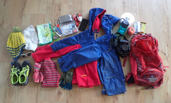 Meg Drive packing with kids for tramps pack dump Meg Drive packing with kids for tramps pack dump