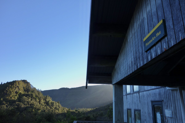 Pinnacles Hut | Tom Harris