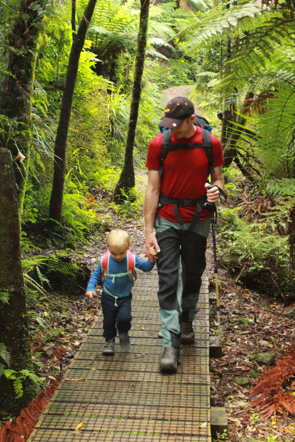 Tramping to Turere Lodge