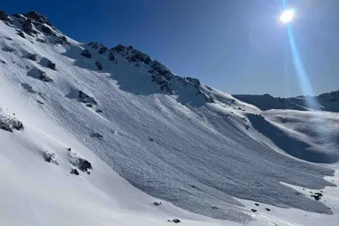Thumbnail of Avalanche July 5th Queenstown SUPPLIED.