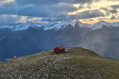 Thumbnail of Brewster Hut CREDIT Laura Bingham Plan My Walk WEBP