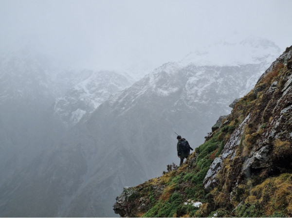 Tom sidling round to where his bull tahr lay.&amp;amp;amp;amp;amp;amp;amp;nbsp;