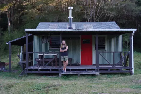 Thumbnail of Hut Bagger | Ben Pigott 