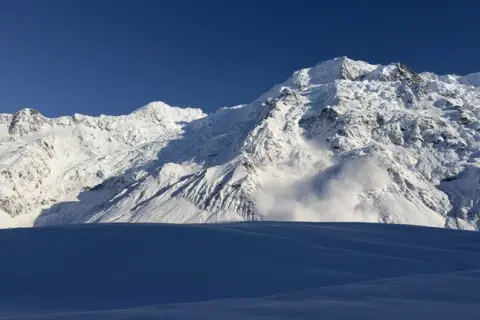 Thumbnail of Kaufmann Glacier Landscape CREDIT @huntersmith nz