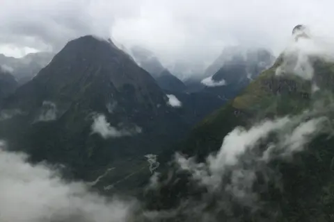 Thumbnail of Milford Mackinnon Pass, Fiordland 