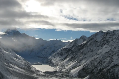 Thumbnail of Aoraki Mt Cook.CREDIT Nathan Watson
